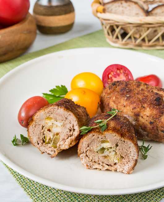 Мясные зразы — 6 лучших рецептов с очень вкусными начинками