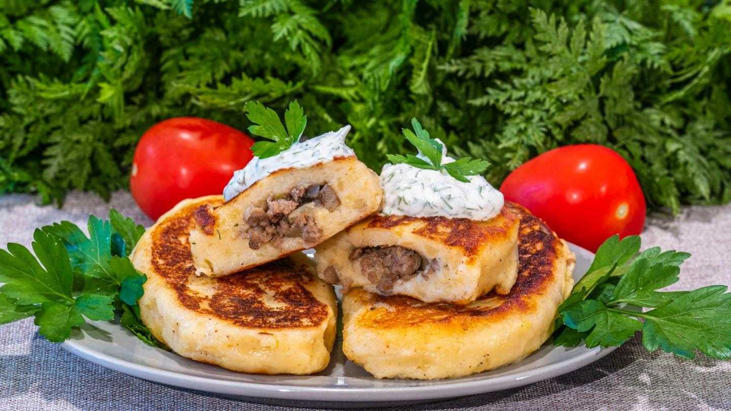 Курица в горшочках - 7 рецептов, как приготовить в духовке, с картошкой, грибами