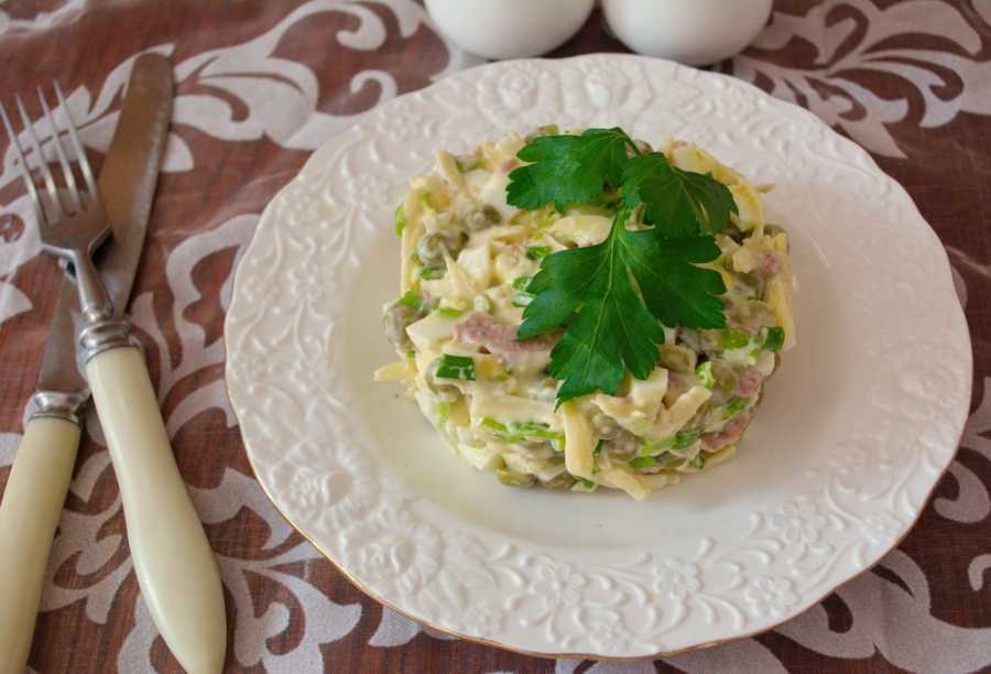 Салат из печени трески: топ-13 рецептов, пошаговое приготовление