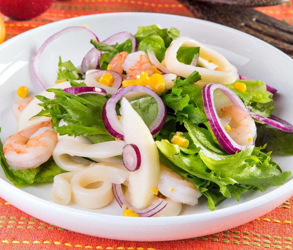 Вкусные салаты с кальмарами – 11 простых рецептов — самый смак