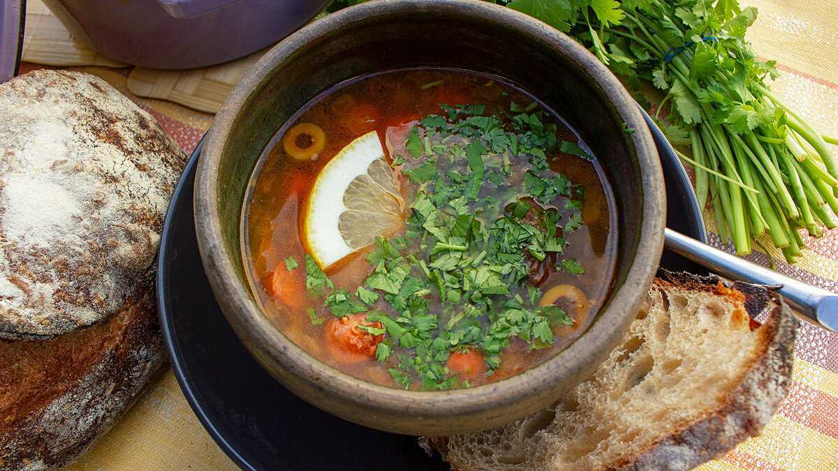 Рецепты супов, спасающие от тяжелого похмелья
