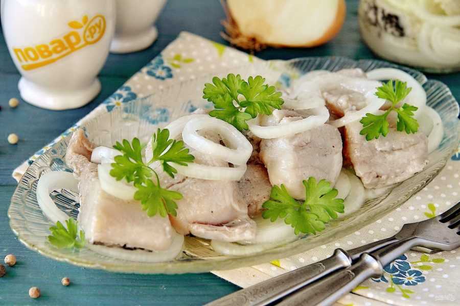 Как засолить вкусную горбушу дома – 10 быстрых рецептов (рыба получается как семга)