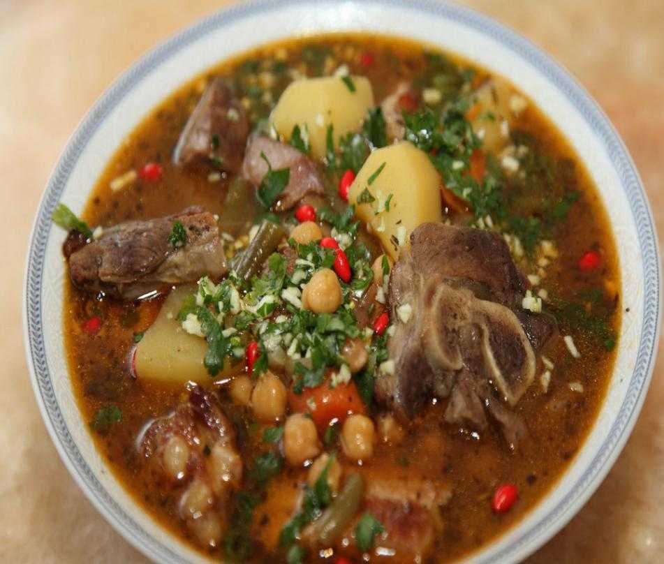 Суп с курицей и нутом – самый вкусный рецепт