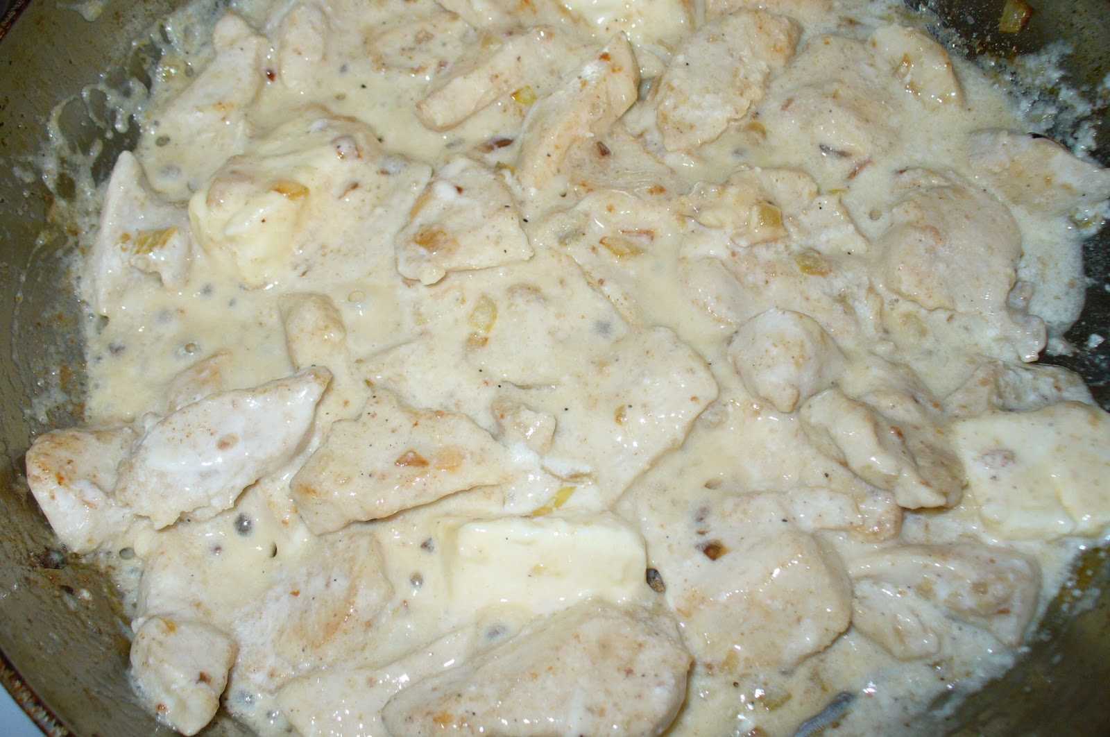 Филе куриное с плавленным сыром на сковороде рецепт с фото