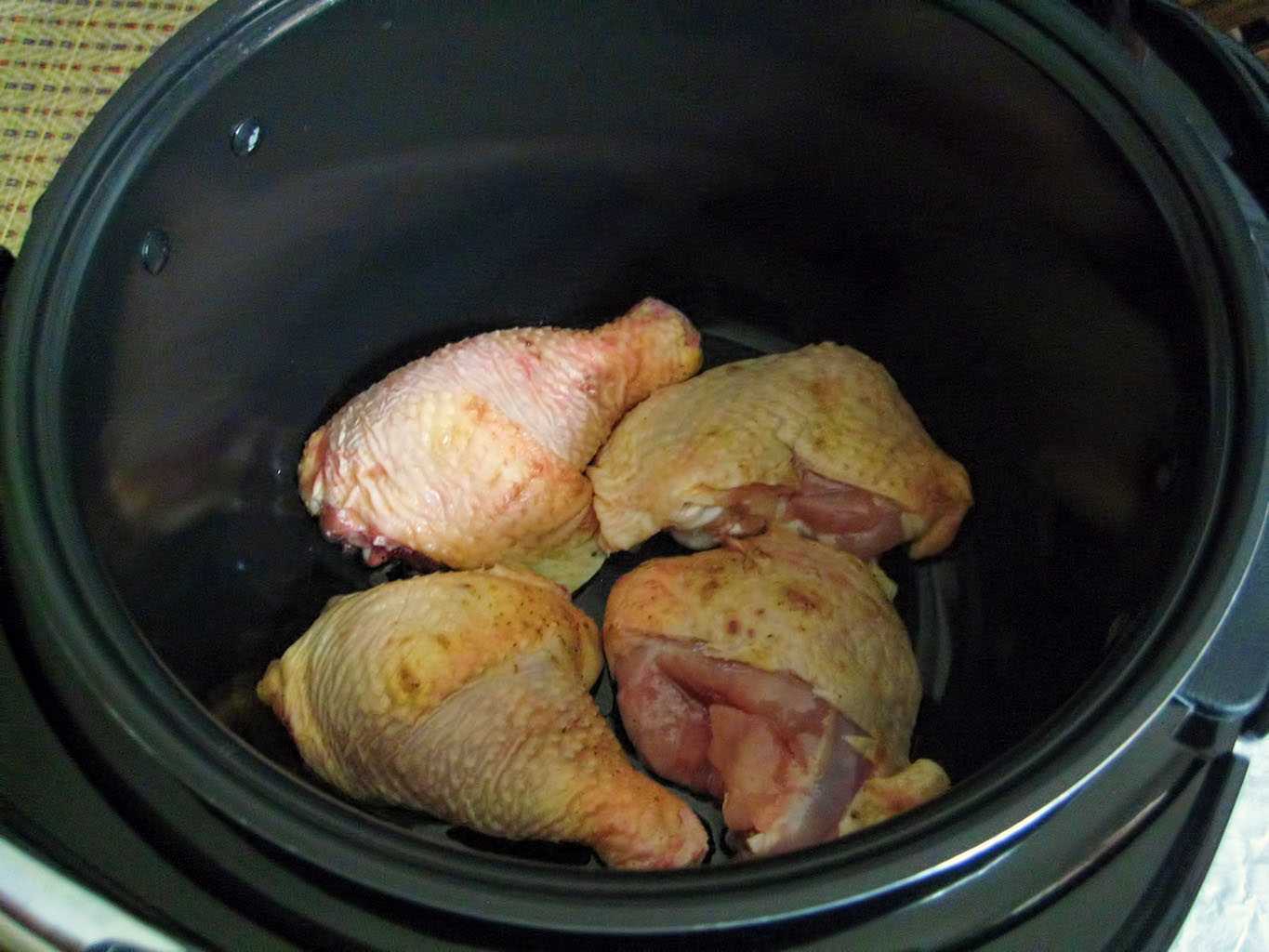 Рецепты вкусной курицы в мультиварке. Мультиварка курица. Жареная курица в мультиварке. Куриные голени в мультиварке. Курица из мультиварки.