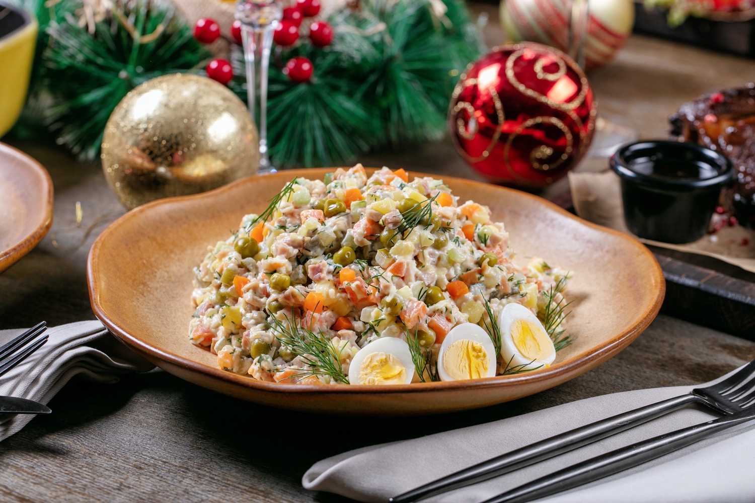 Как приготовить салат на новый год 2022, вкуснее шубы и оливье?