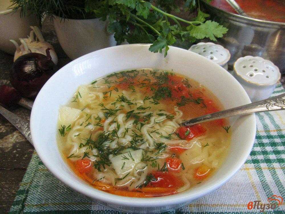 Куриный суп с вермишелью